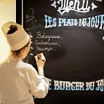 Campanile Hotel Senlis (Oise)