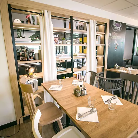 Campanile Senlis (Oise)