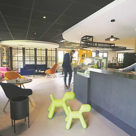 Hotel Campanile Senlis (Oise)