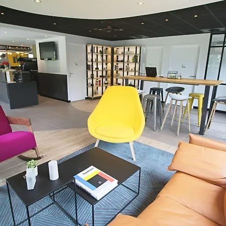Campanile Hotel 3*