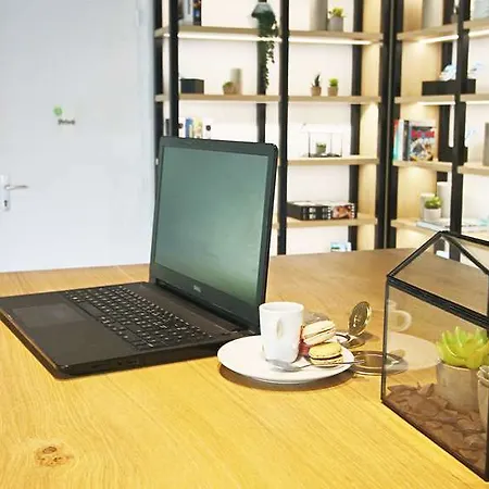 Campanile 3* Senlis (Oise)