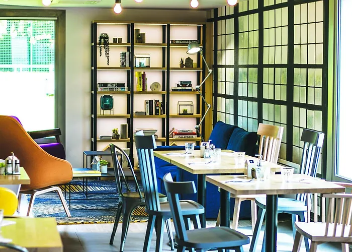 Campanile Hotel Senlis (Oise)